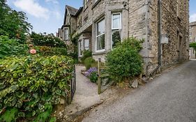 1 Flaxford House